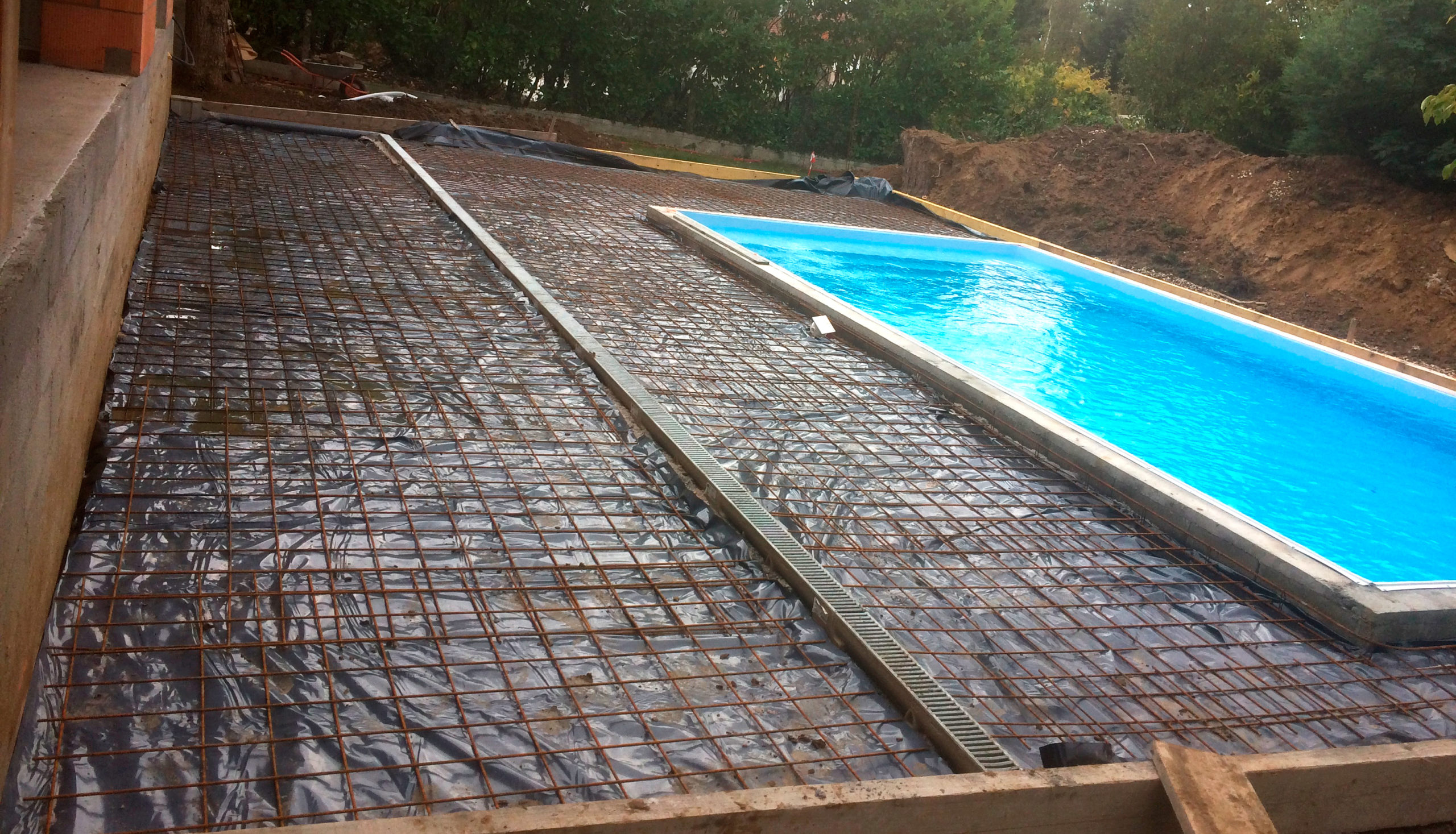 Gros œuvre pour un chantier de piscine par DB Constructions